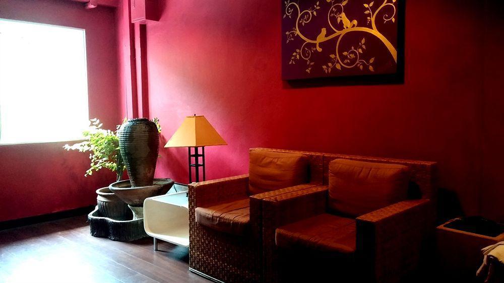 Oyo 437 Hostel Na Nara بانكوك المظهر الخارجي الصورة