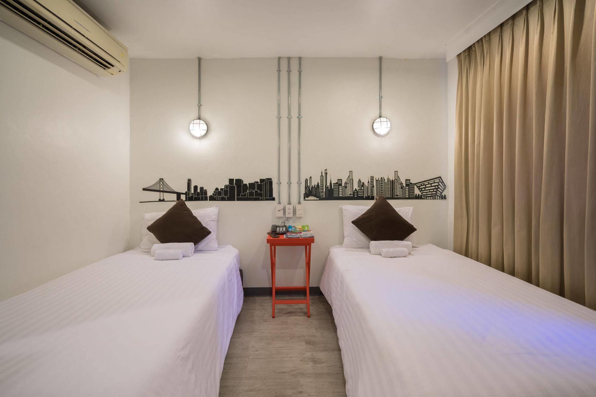 Oyo 437 Hostel Na Nara بانكوك المظهر الخارجي الصورة