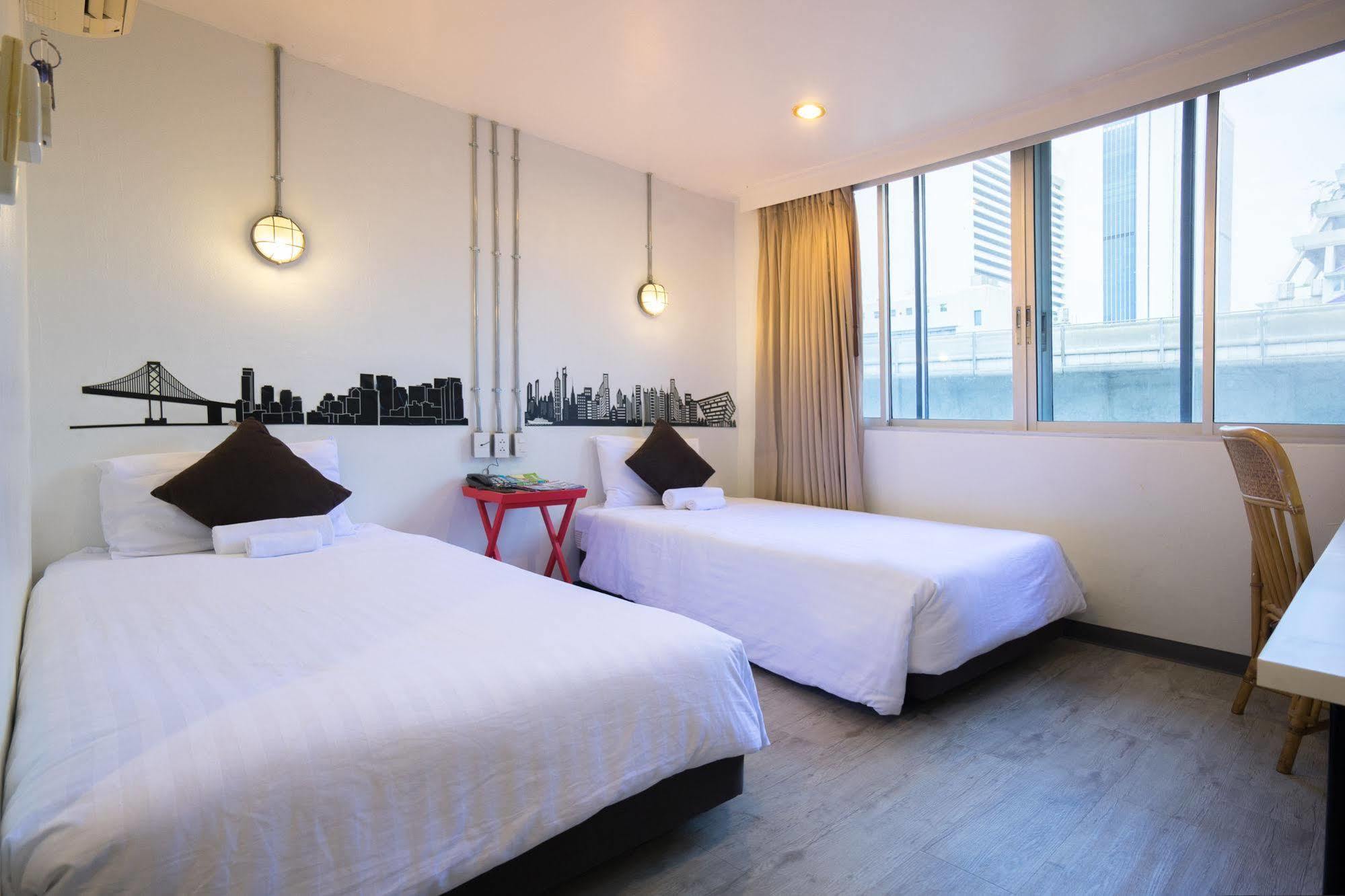 Oyo 437 Hostel Na Nara بانكوك المظهر الخارجي الصورة